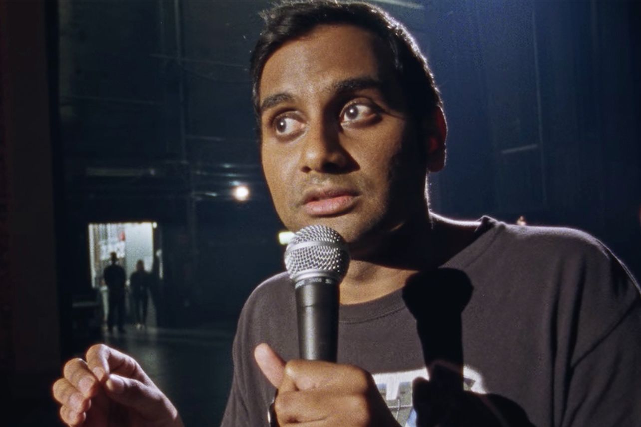 Aziz Ansari performing